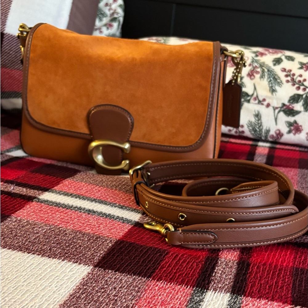 Soft Tabby Shoulder Bag